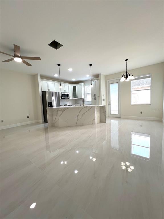 Foto del edificio - 14547 Pleach St