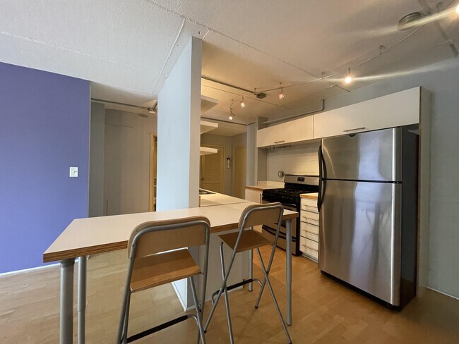 Foto del edificio - 3512 Bryant Ave S