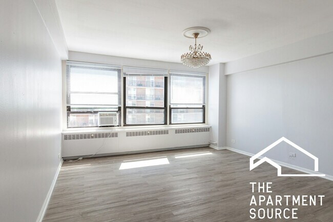Foto del edificio - 4181 N Marine Dr
