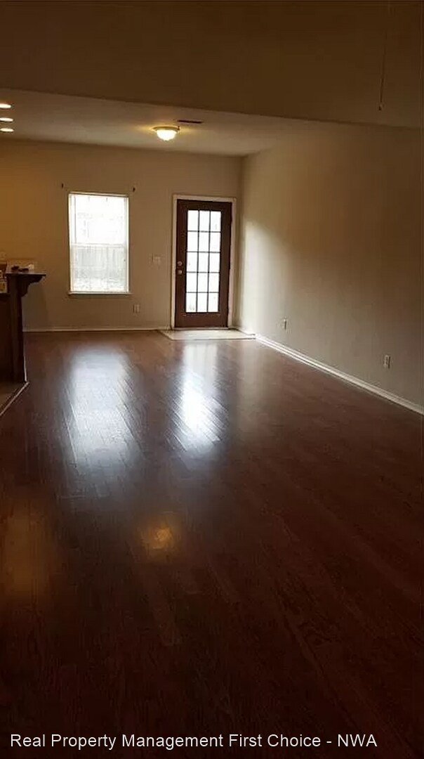 Foto del edificio - 3 br, 2 bath House - 3005 SW Amberwood Blv...