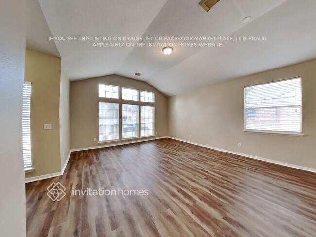 Building Photo - 7022 Fuchsia Ln