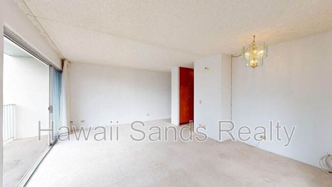 Building Photo - 710 Lunalilo St