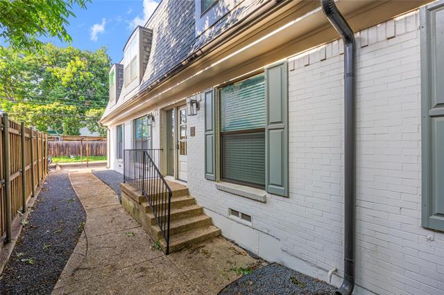 Foto del edificio - 3438 McFarlin Blvd