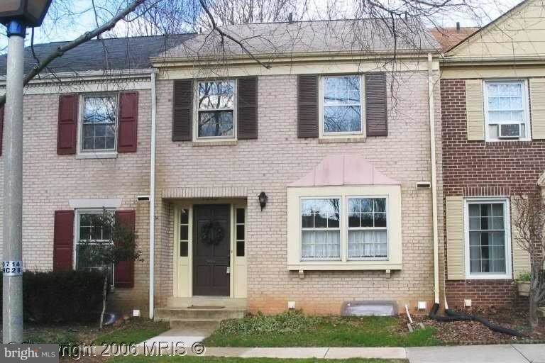 Foto principal - 7246 Hillmead Ct