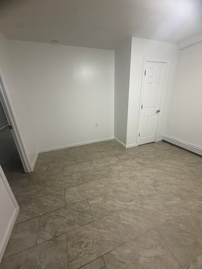 Foto del edificio - 14738 Springfield Ln