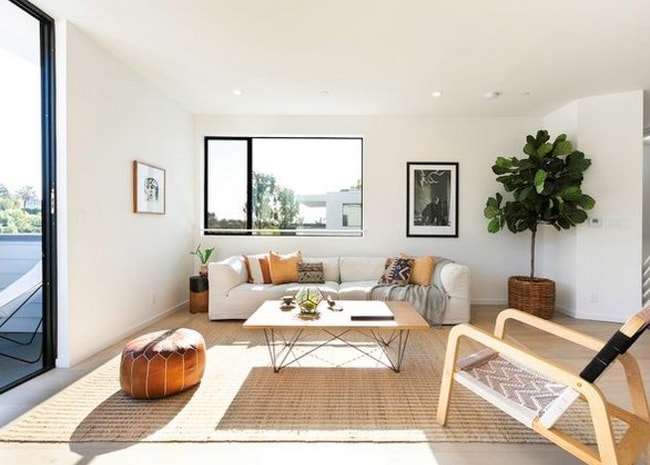 Foto del edificio - 2221 Jerome Way