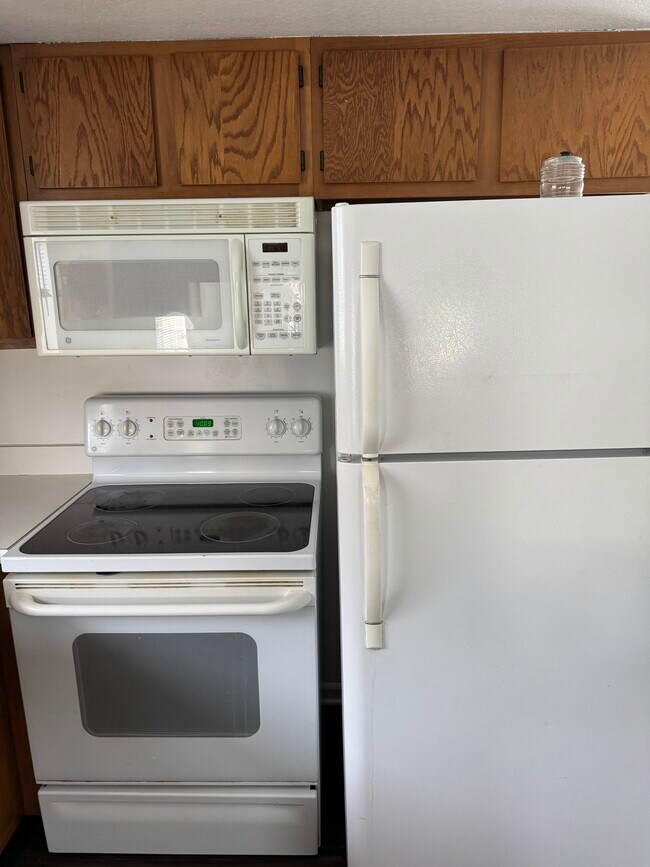 Foto del edificio - 5945 Red Oak Dr