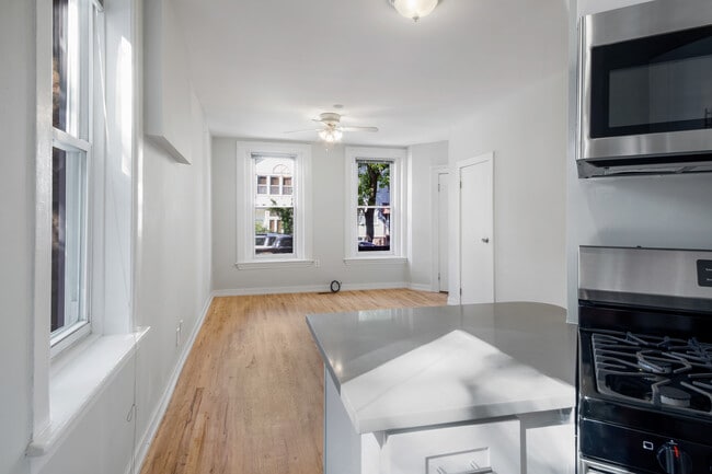 Foto del edificio - 1437 Superior-1F