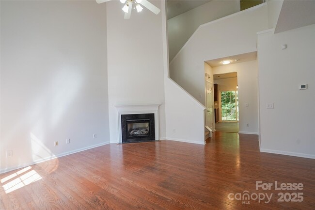 Building Photo - 3210 Summerfield Ridge Ln