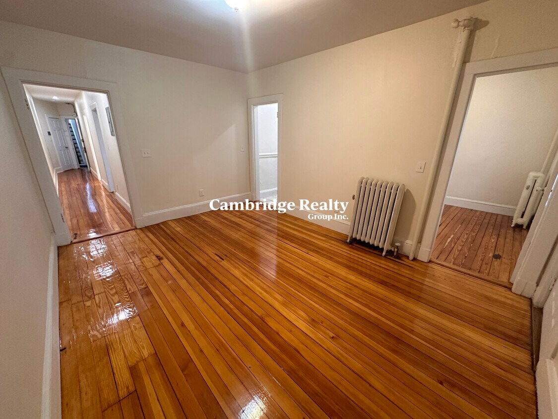 Foto principal - 40 Linden Ave