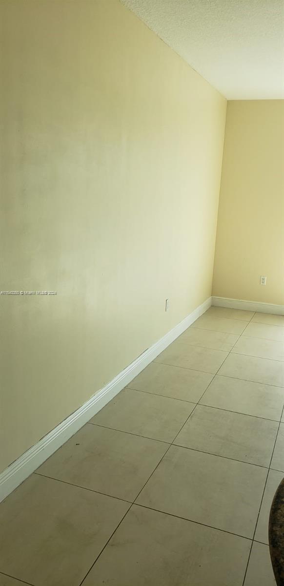 Building Photo - 7275 SW 90th Way
