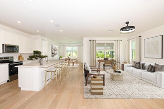 Building Photo - 9062 Dahlia Cir