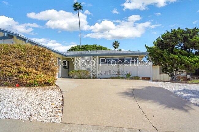Foto del edificio - 5633 Scripps St