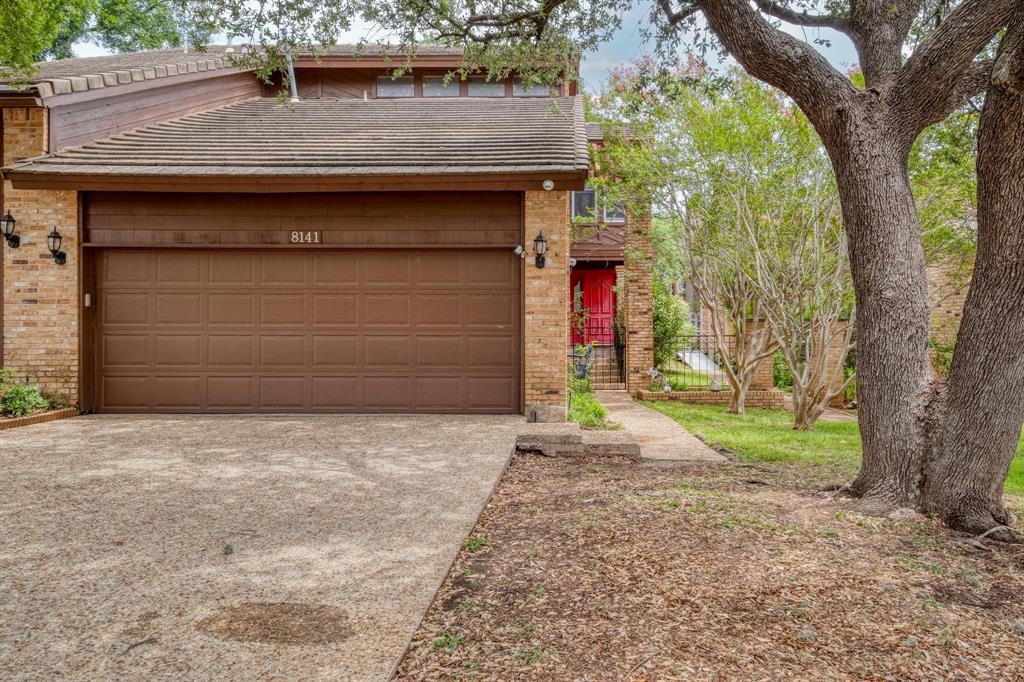 Primary Photo - 8141 Forest Mesa Dr
