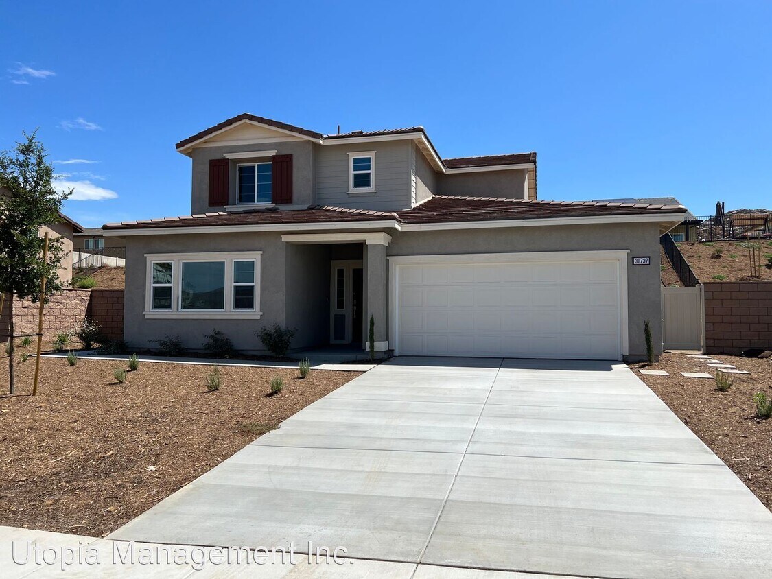 Primary Photo - 4 br, 3.5 bath House - 30737 Expedition Dr.