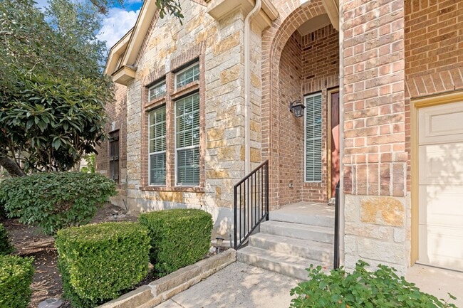 Foto del edificio - 23214 Crest View Way