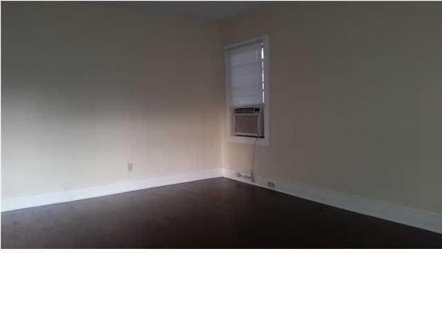 Building Photo - 70 Chieftain Way