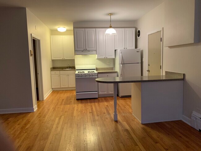 Cocina/comedor - 720 S Aberdeen St