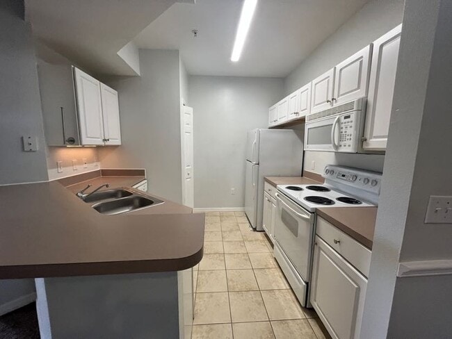 Photo - 5578 Metrowest Blvd Apartment