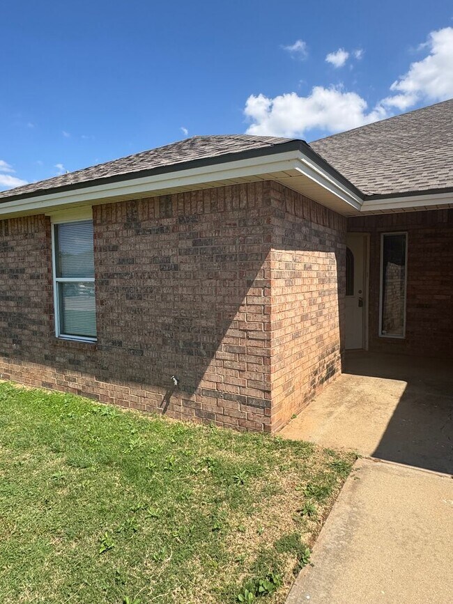 Foto del edificio - 1208 N Bangor Ave
