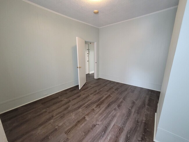 Foto del edificio - 2929 N Calvert St