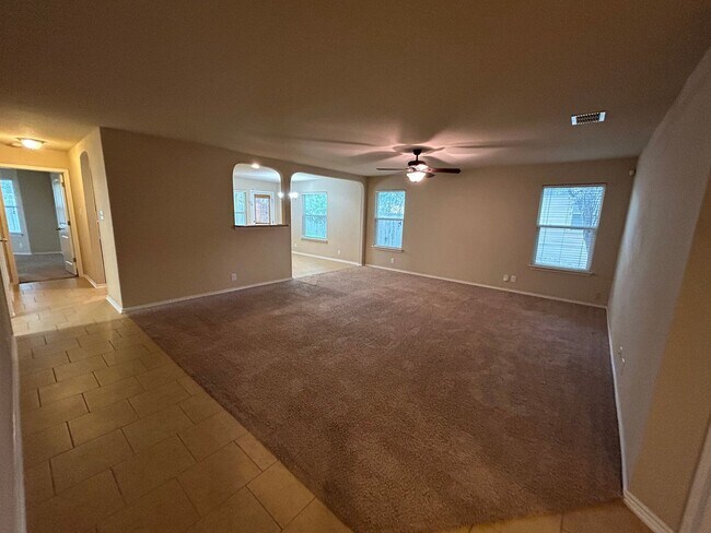 Foto del edificio - MUST SEE!!! 3 Bedroom 2 Bath Home Near Ala...
