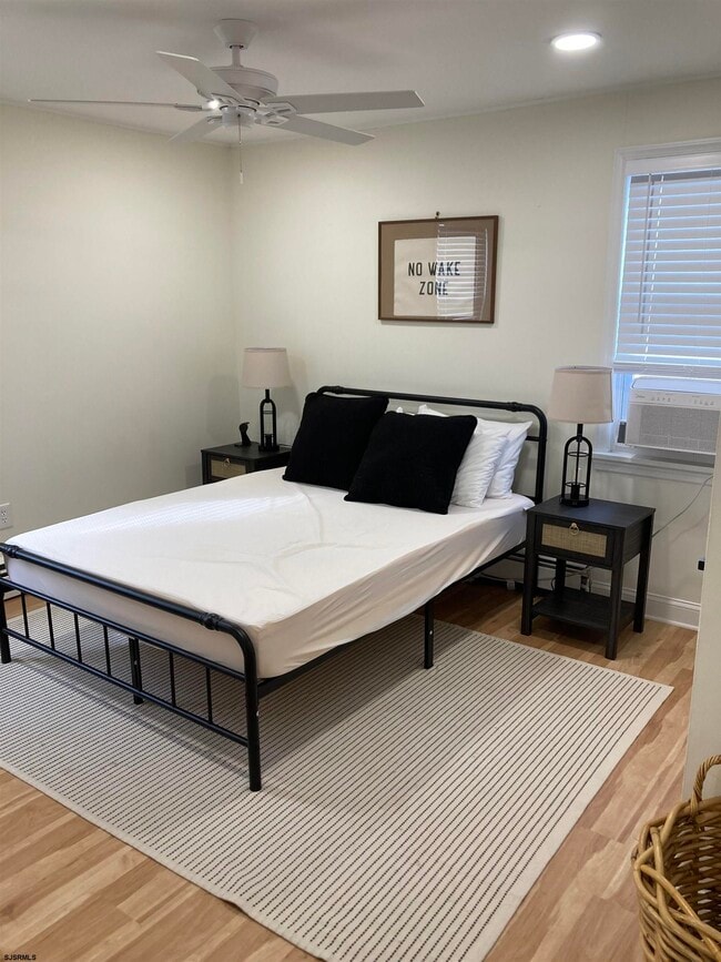 Building Photo - 271 38th St S