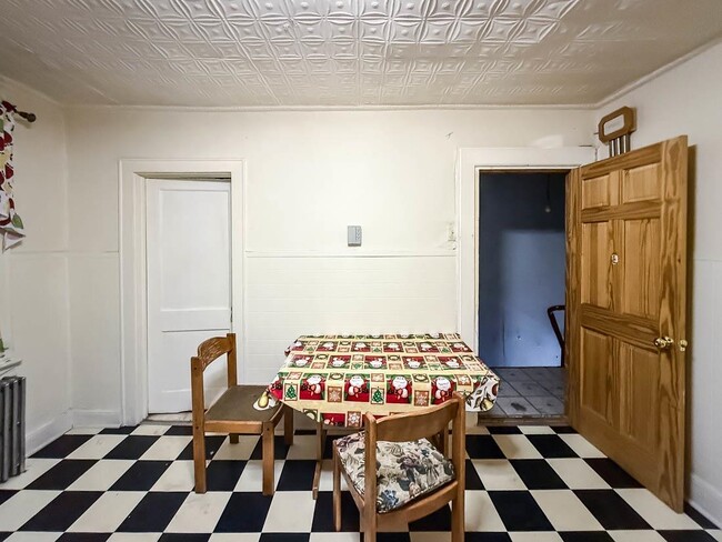 Foto del edificio - 164 Griffith St