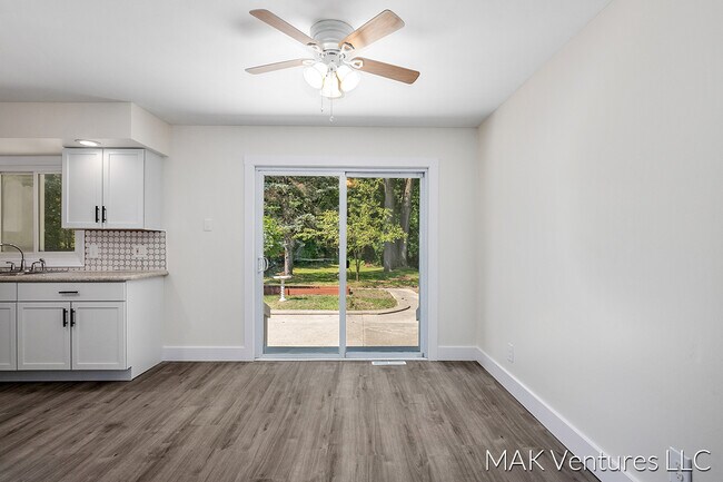 Foto del edificio - 6931 Rix St SE