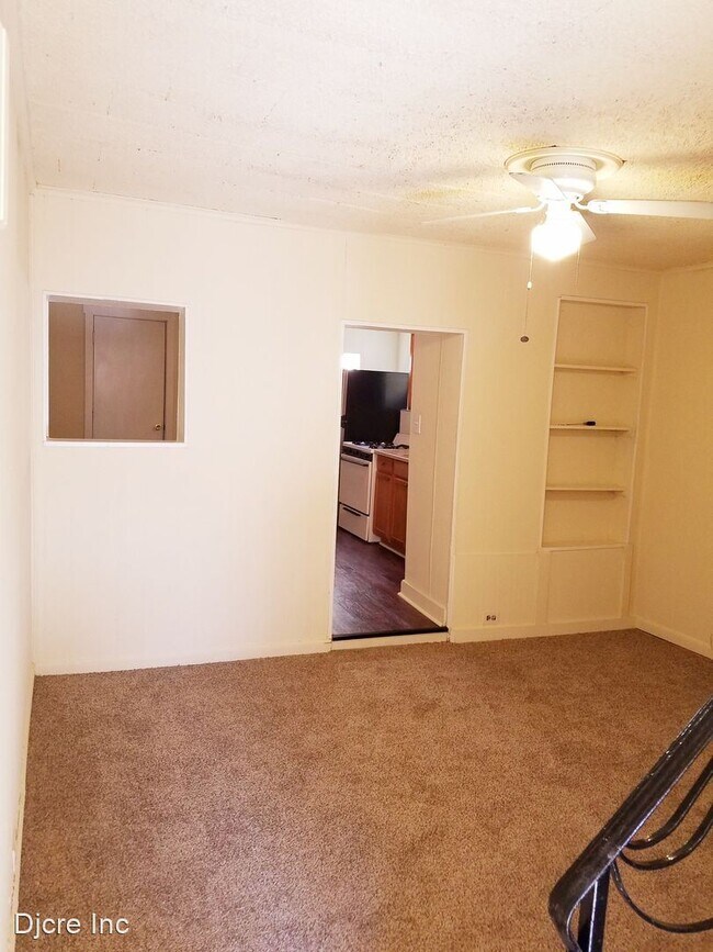 Foto del edificio - 2 br, 1 bath House - 1032 S. Dorrance Street