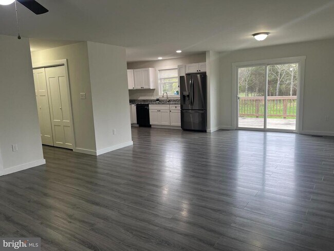 Foto del edificio - 21526 Elkwood Crossing