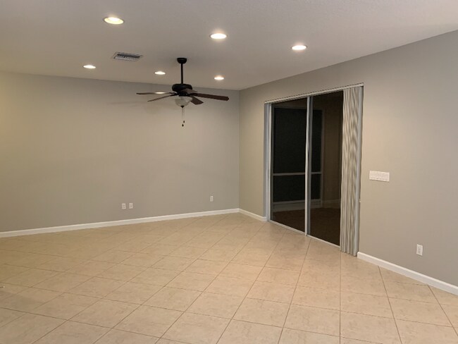 Foto del edificio - 6078 SE Split Oak Trail