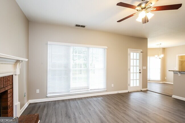 Building Photo - 10550 Windsor Park Dr