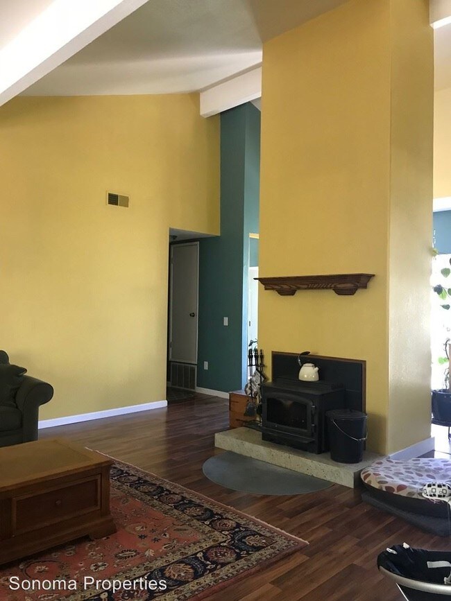 Foto del edificio - 3 br, 2 bath House - 19321 Solano Court