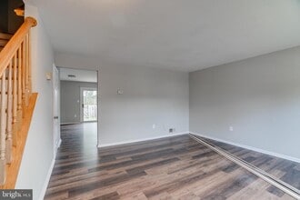 Building Photo - 4635 Charlton Ct