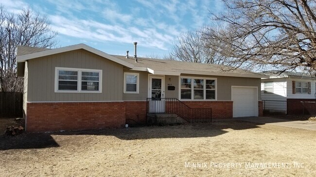 Building Photo - 4615 42nd St