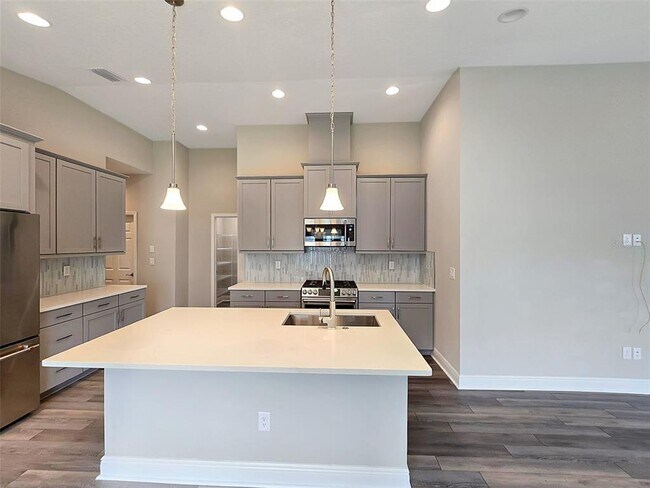 Foto del edificio - 12554 Oak Hill Way