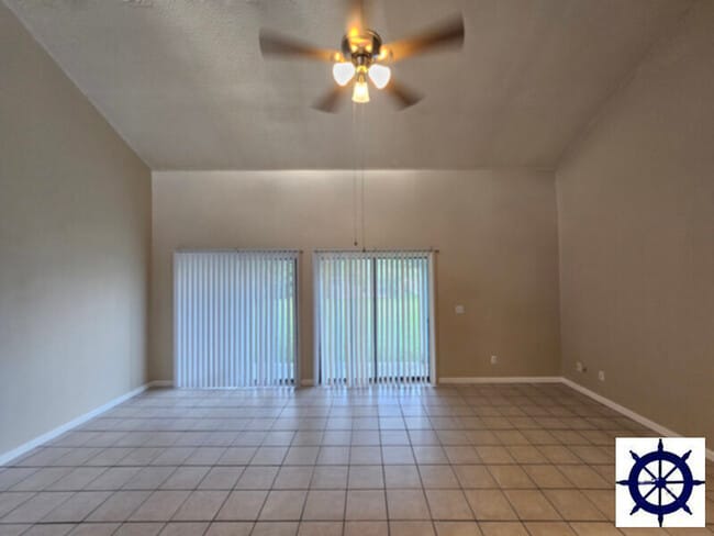 Building Photo - 519 S Hwy 22 A