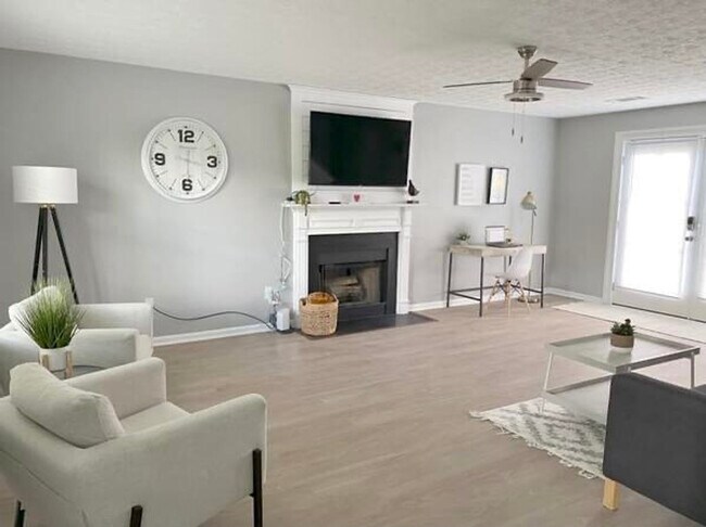 Foto del edificio - 236 Brookstone Trail