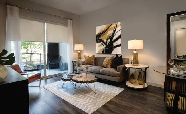 Building Photo - 2 bedroom in Atlanta GA 30309