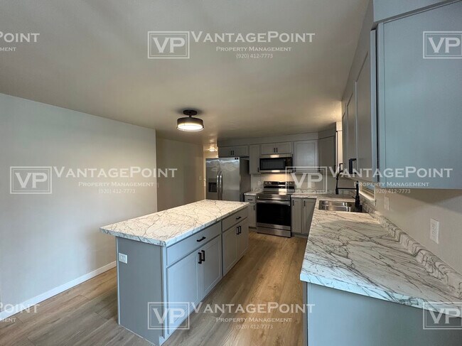 Foto del edificio - 1643 Birchwood Dr