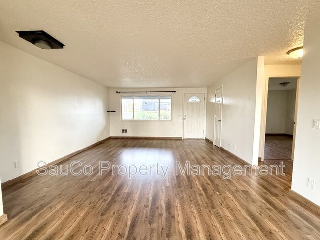 Foto del edificio - 425 S 8th St