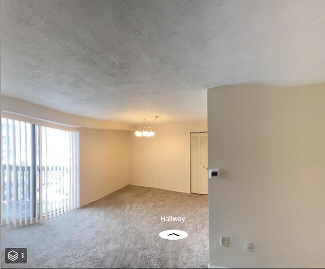 Foto del edificio - 329 Ridge Point Cir