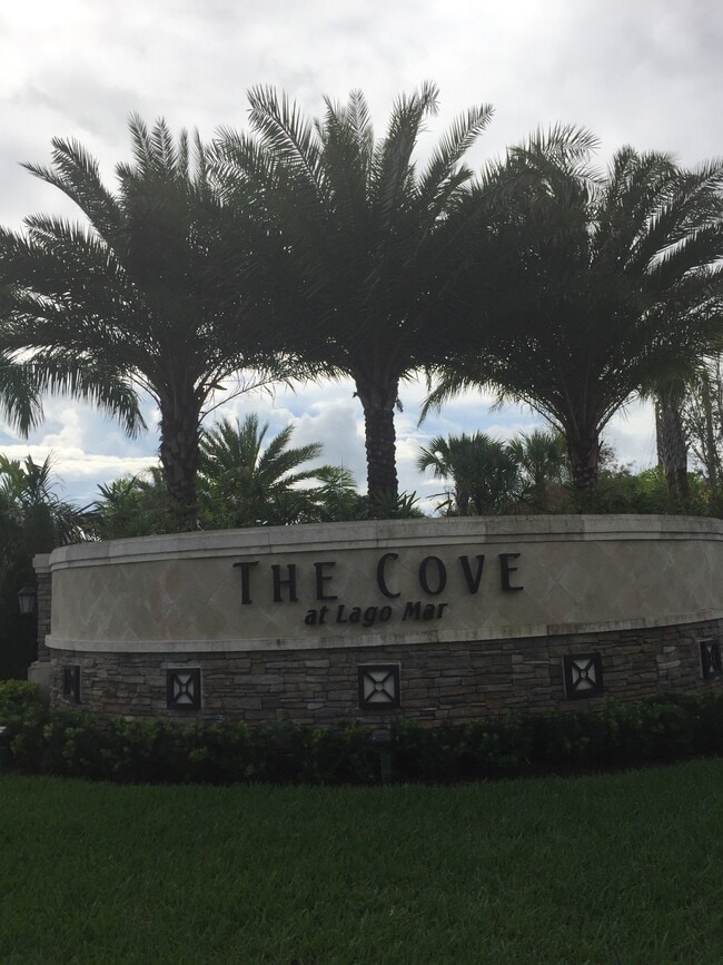 Photo - 176 SW 127th Terrace Townhome