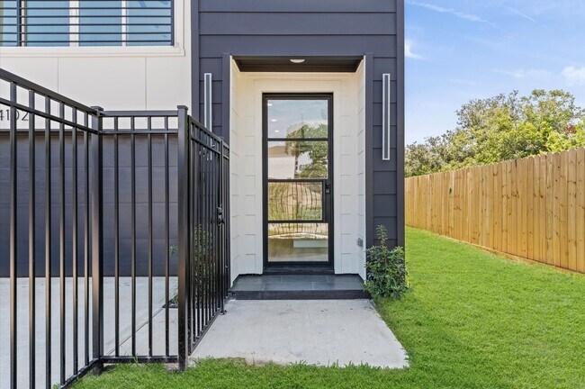 Foto del edificio - 4106 Alice St