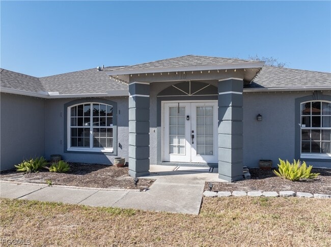 Building Photo - 2846 SW 25th Pl