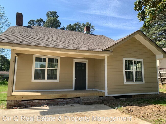 Building Photo - 3 br, 1 bath House - 1721 W. Matthews