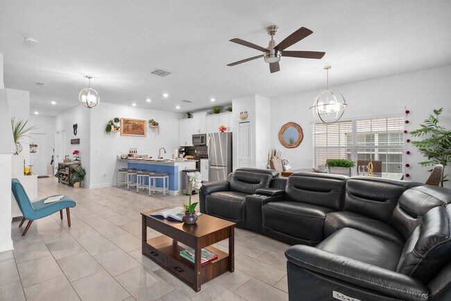 Foto del edificio - 1575 Sandbagger Dr