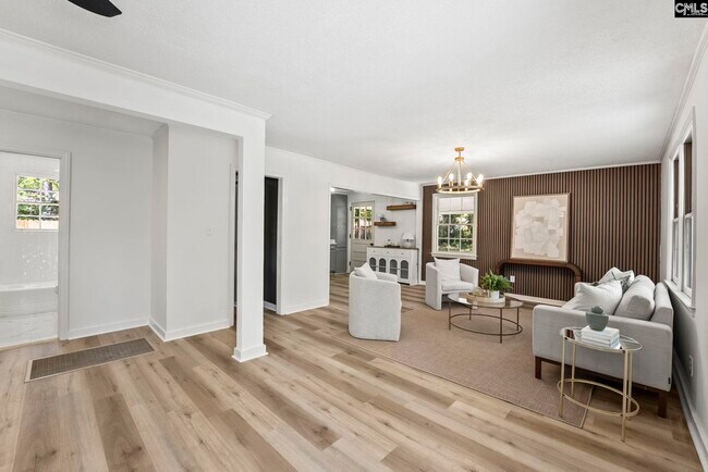 Foto del edificio - 104 Dogwood Ave
