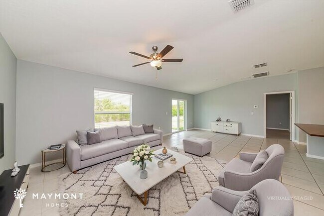 Building Photo - 4014 84th Ct E
